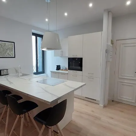 Centre Avec Prive Apartment