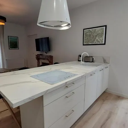 Apartament Centre Avec Prive